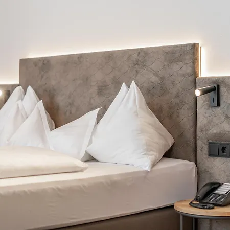 Hotel Olympia 4*