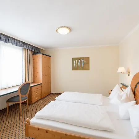 Ξενοδοχείο Olympia 4*