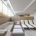 Olympia Hotel 4*